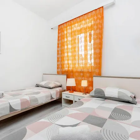 Apartment Orange Old Town Poreč